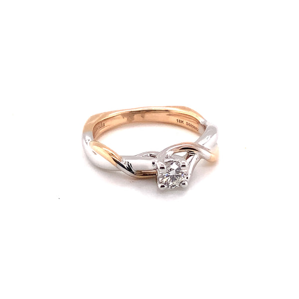 Engagement Ring in White and Yellow Gold