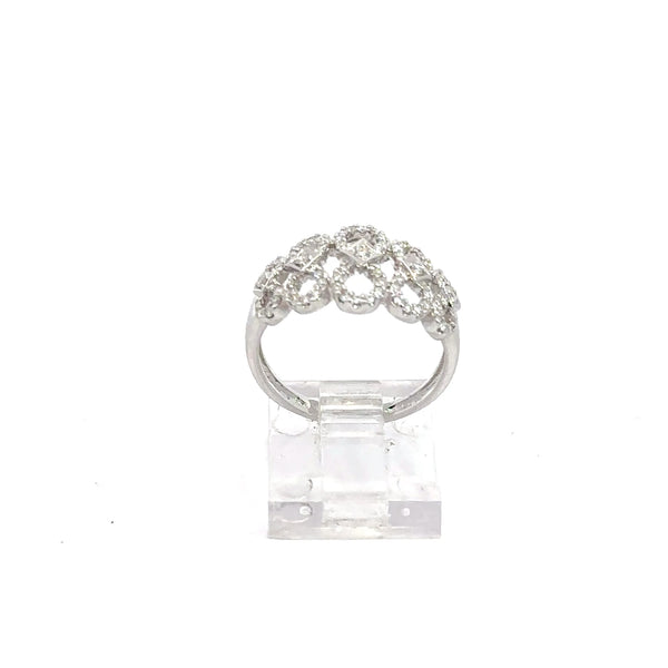 18K Gold Diamond Ring with Interlocking "8" Design – 85pt, 3.58g